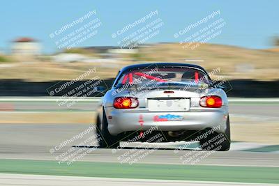 media/Dec-13-2025-Extreme Speed (Sat) [[d129ecb0b9]]/Beginner/Session 2 (Turn 4)/